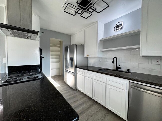 Foto del edificio - 2836 Washington St