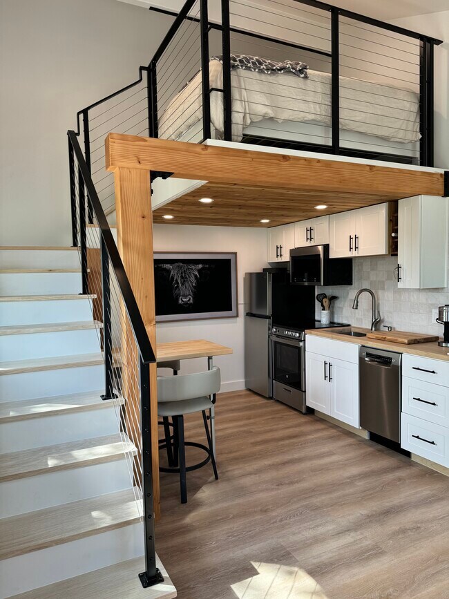 Foto del edificio - 245 Country Hills Ln