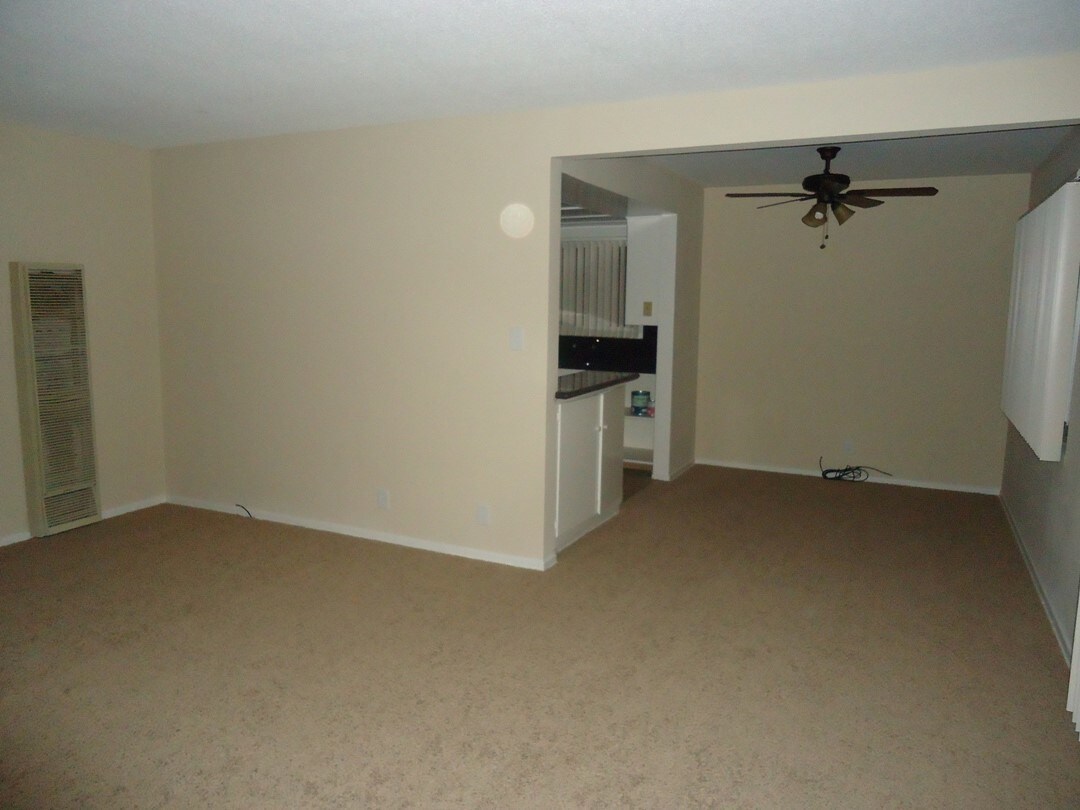 Primary Photo - 907 S Catalina Ave