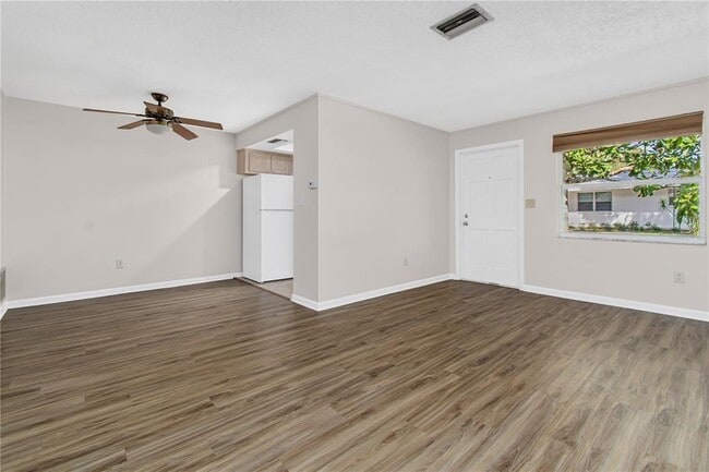 Building Photo - 6775 49th Ave N