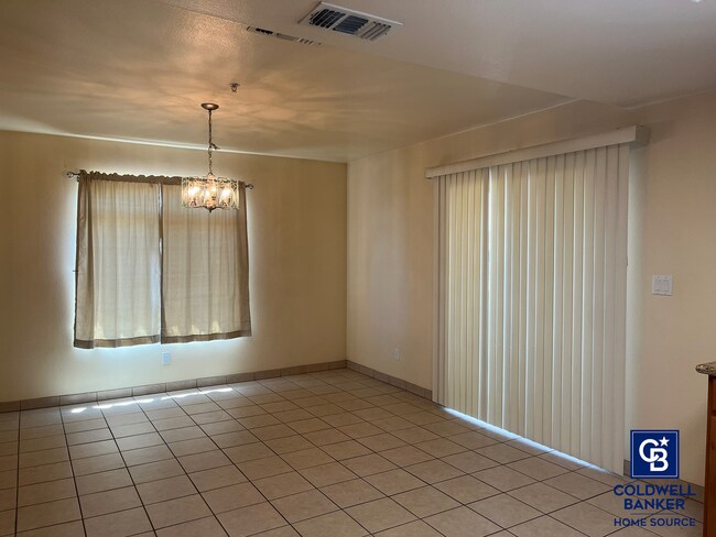 Foto del edificio - 16181 Tuscola Rd