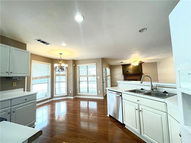 Building Photo - 2440 Fosters Mill Ct NW