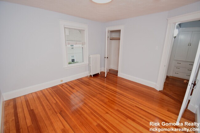 Building Photo - 1133 Beacon St