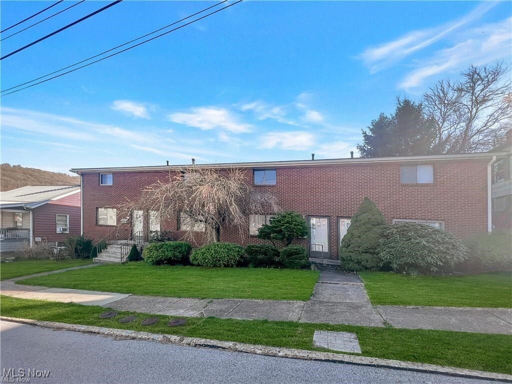 Primary Photo - 209 Elmer Ave