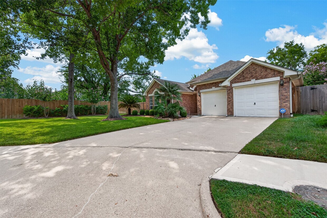 Foto del edificio - 1103 Parkhaven Ln