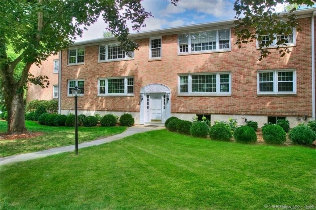 Foto principal - 143 Heritage Hill Rd