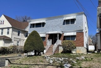 Building Photo - 159 Elm Ave