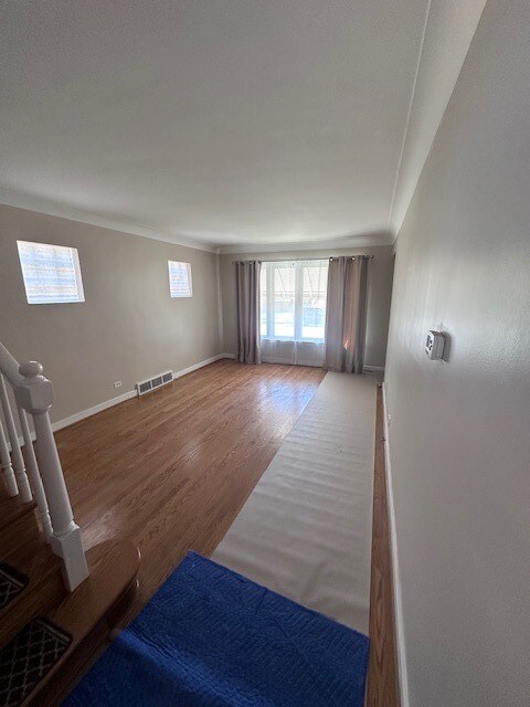 Foto del edificio - 5224 S Rutherford Ave