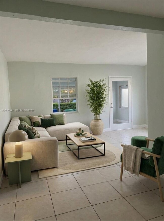 Foto del edificio - 2412 SW 11th St