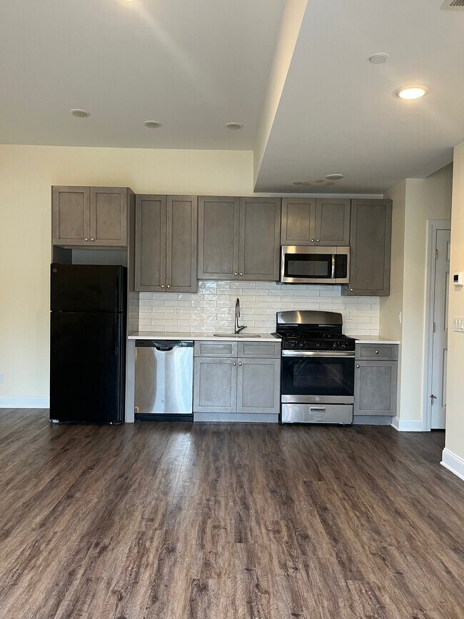 Foto del edificio - 506 Boston Post Rd