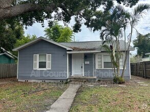 Building Photo - 4340 7th Ave N