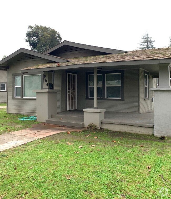 Uptown District Apartments for Rent Merced, CA 3 Rentals