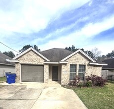 Building Photo - 6534 Westwood Village Dr