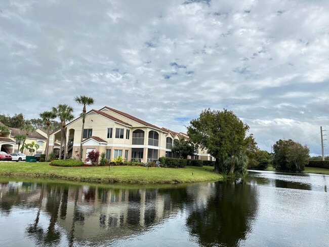 Foto del edificio - 815 Boynton Beach Blvd
