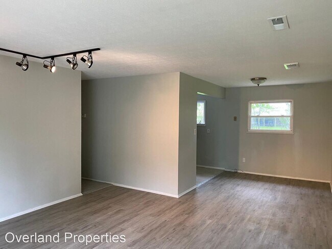 Foto del edificio - 4 br, 2 bath House - 24480 Uppingham Rd