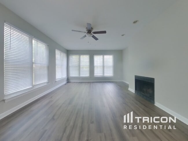 Foto del edificio - 7632 Quicksilver Ct
