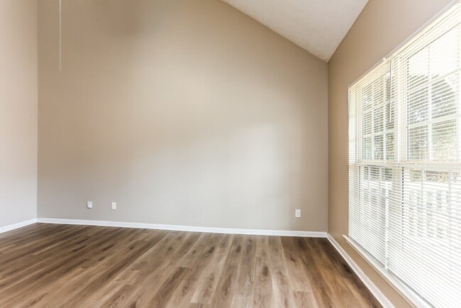 Foto del edificio - 287 Prescott Ct