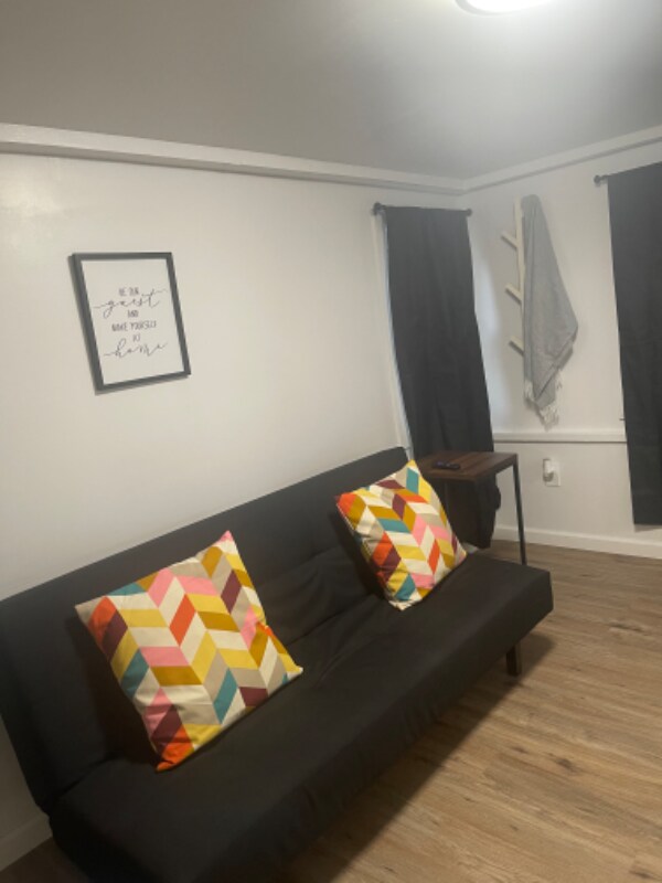 Foto principal - 61 Mountain St