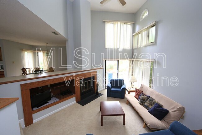 Building Photo - 4320 Beechnut Ln
