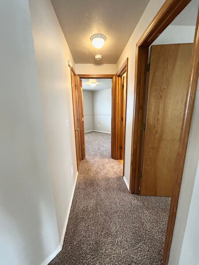 Building Photo - New Updated West Boise Home - $500 OFF FIR...