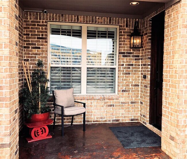 Foto del edificio - 4241 Haskell Dr