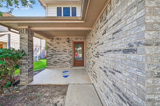 Foto del edificio - 3714 Bent Springs Ln