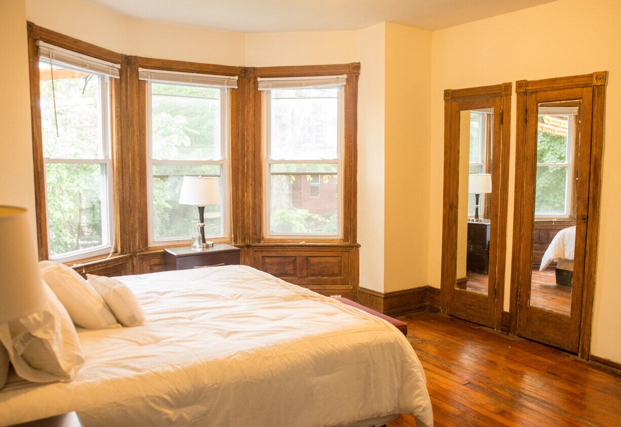 2nd Bedroom - 5031 Cedar Ave