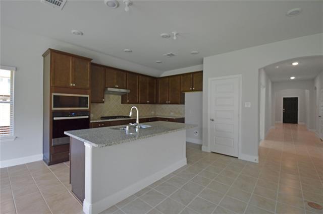 Foto del edificio - 3808 PENNINGTON Ave