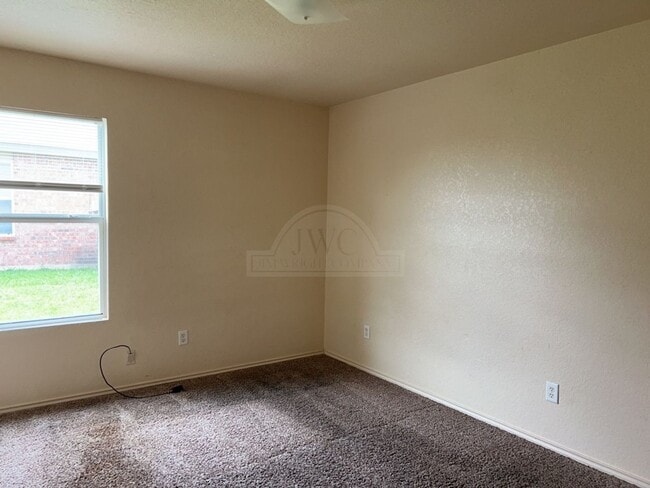 Building Photo - 5304 Lauren Lea Dr