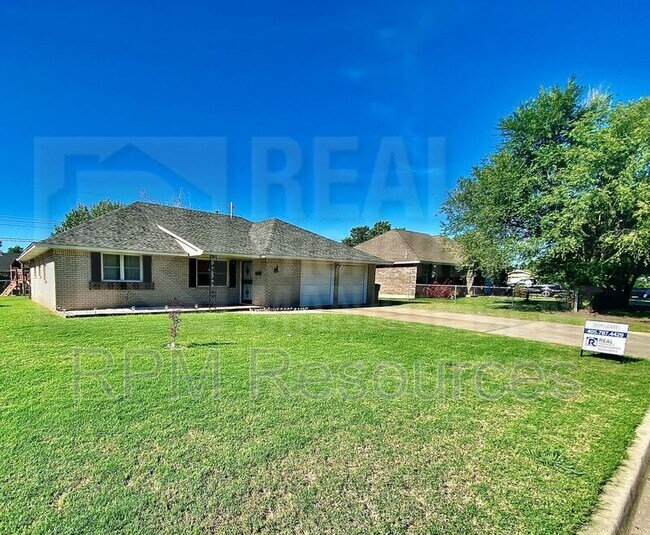 Foto del edificio - 3024 SW 66th St