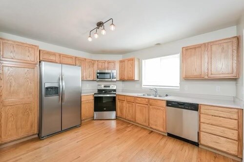 Foto del edificio - 13755 Clarks Fork Dr
