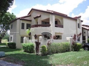 Building Photo - 9070 SW 125th Ave