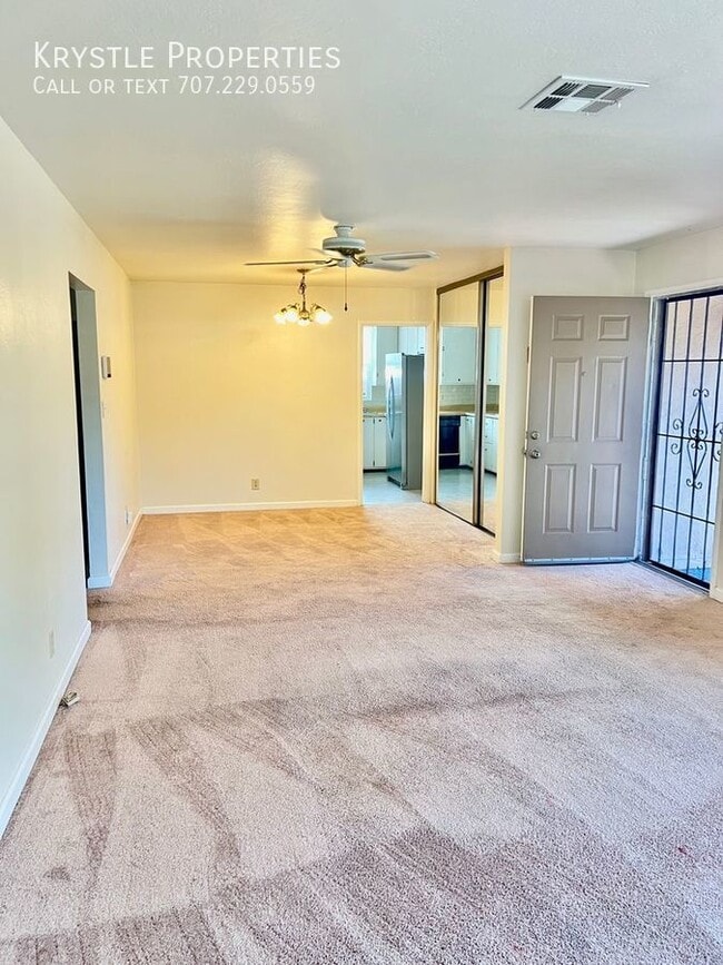 Building Photo - Charming Home with Fireplace, Sunroom, and...