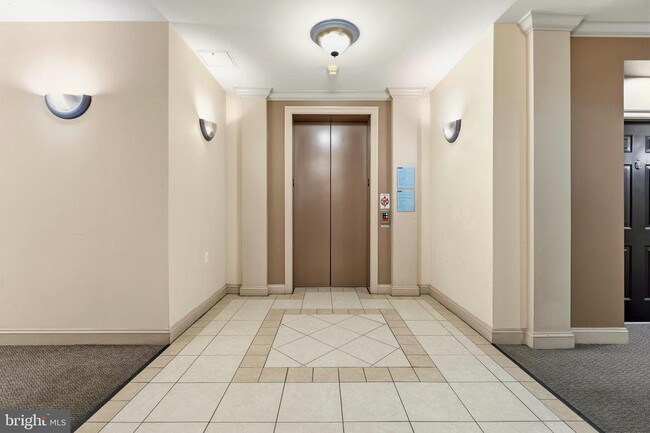 Building Photo - 3015 Nicosh Cir