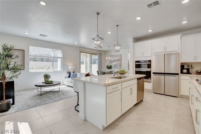 Building Photo - 1581 Crowned Eagle St