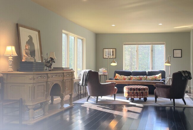 Foto del edificio - 53 Upland Meadow Rd