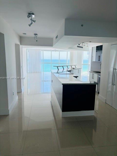Foto del edificio - 6301 Collins Ave