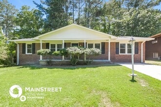 Building Photo - 3435 Leisure Ln