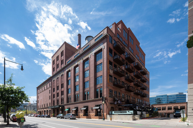 Building Photo - Ice House Lofts