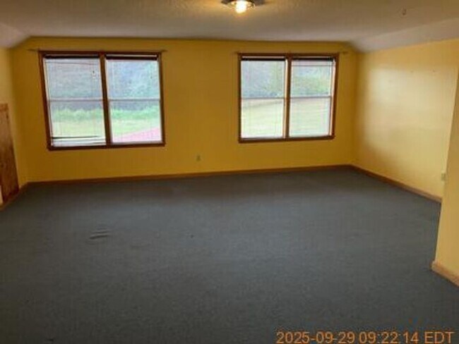 Foto del edificio - Spacious Home in Leesville