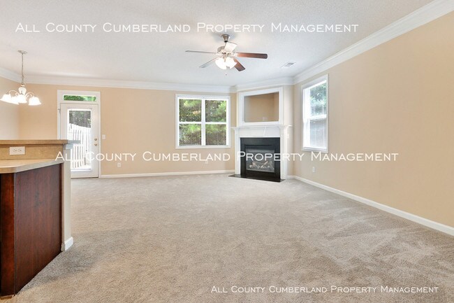 Building Photo - 3B/2.5BA STUNNING TOWNHOME IN AUSTELL!!!