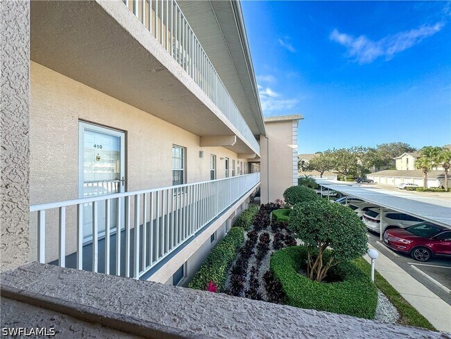 Foto del edificio - 3250 Cypress Glen Way