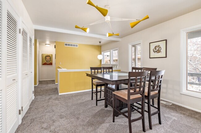 Building Photo - 2814 N Bogus Basin Rd