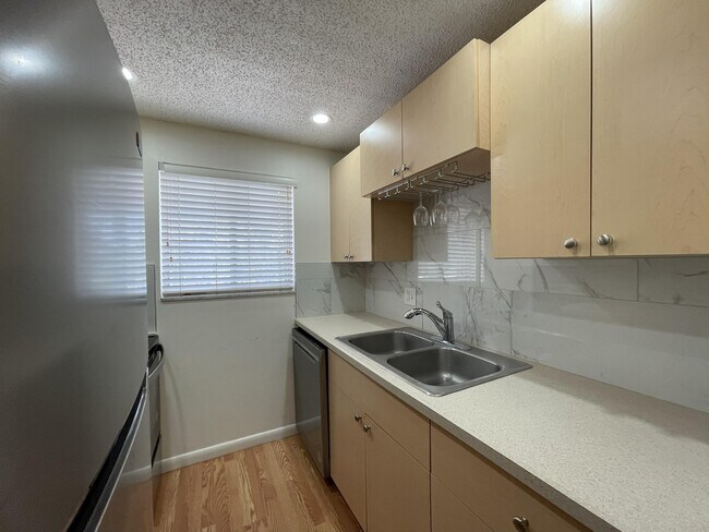 Foto del edificio - 221 SE 1st Ave