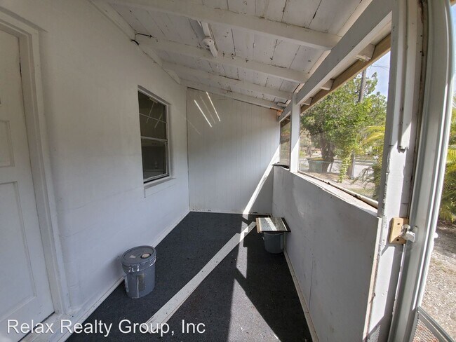 Building Photo - 3025 Dixie Ave