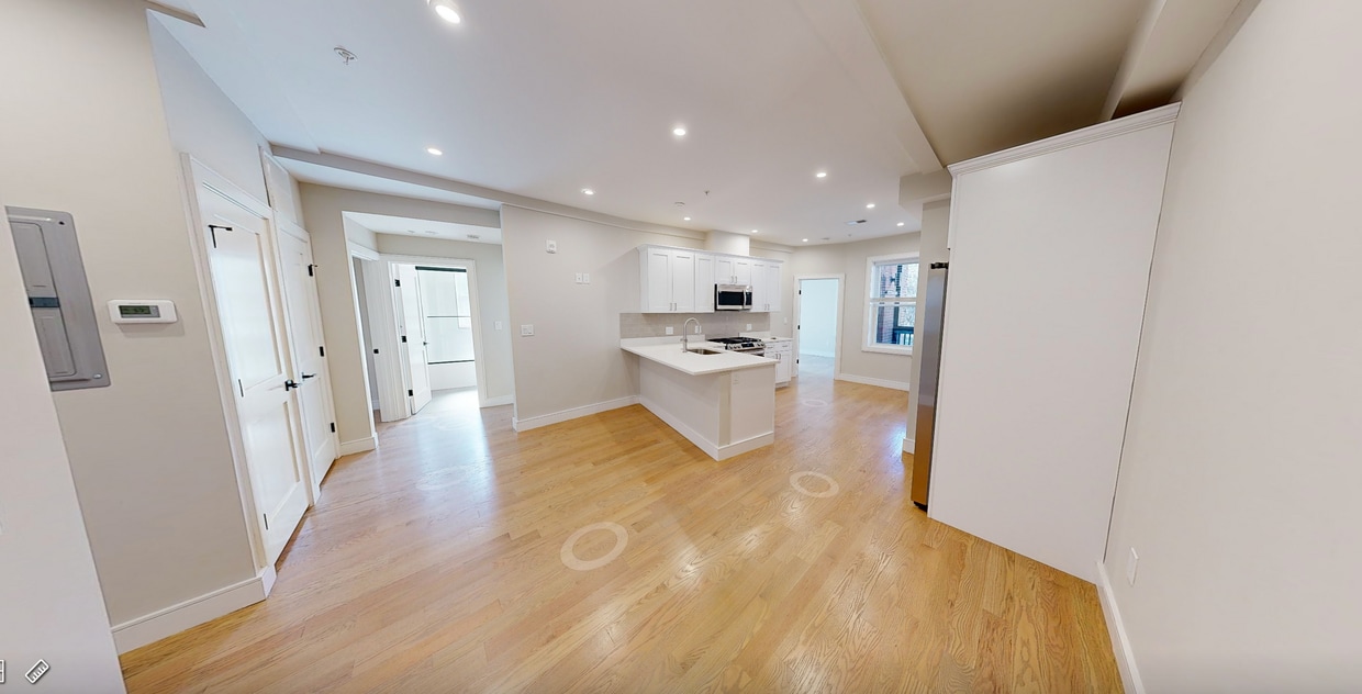 Foto principal - 165 Allston St