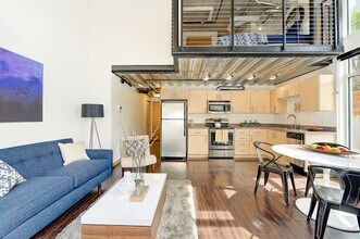 Building Photo - 500 Belmont Ave E