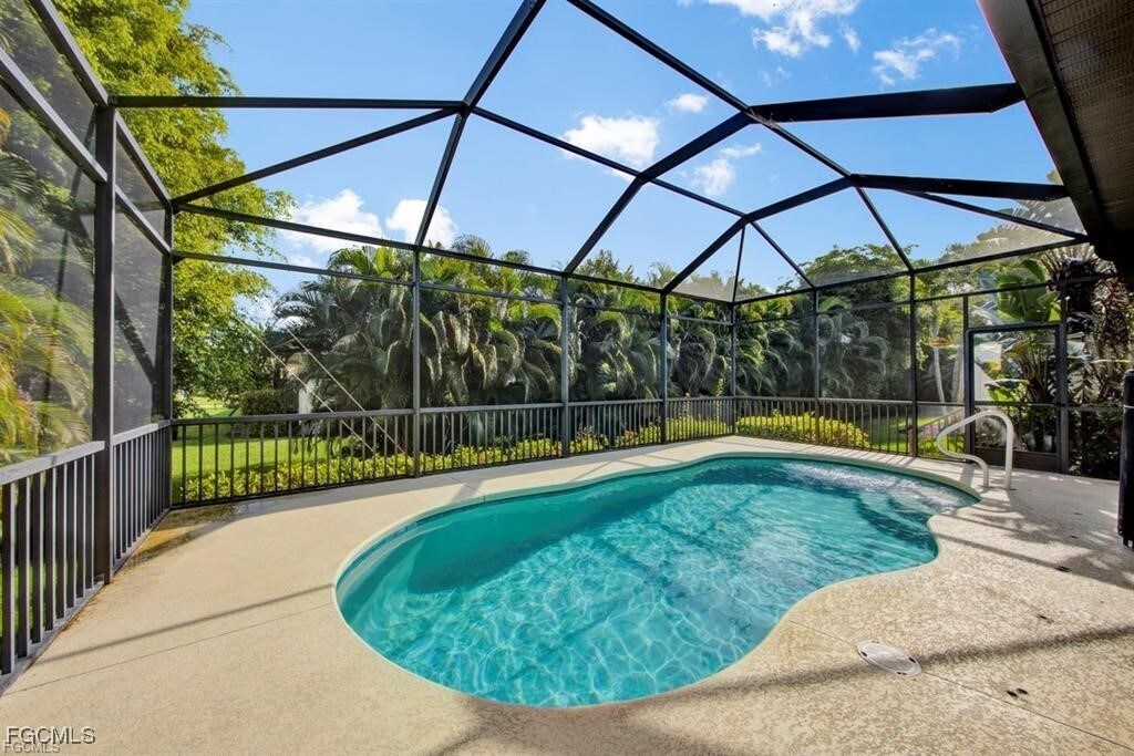 Foto principal - 8766 Tropical Ct