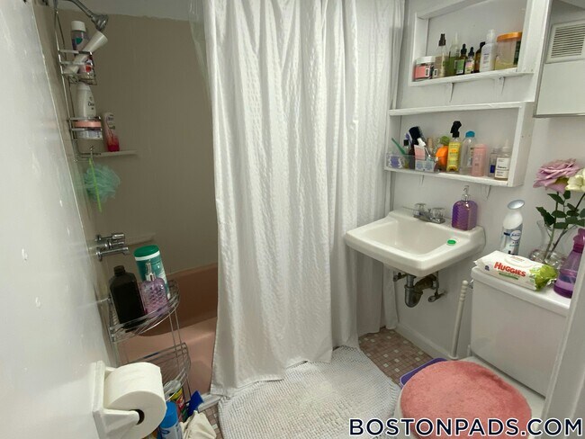 Foto del edificio - 55 S Huntington Ave