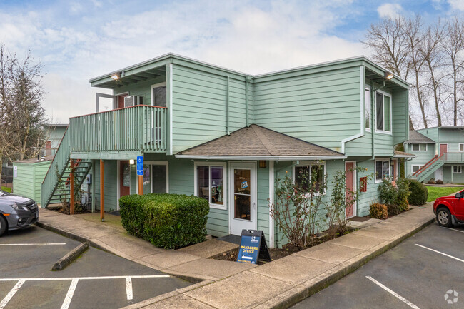 Exterior - Autumn Oaks Apartments